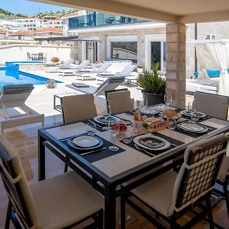 Luxury Miriam With Private Pool And Jet Pool Near Dubrovnik