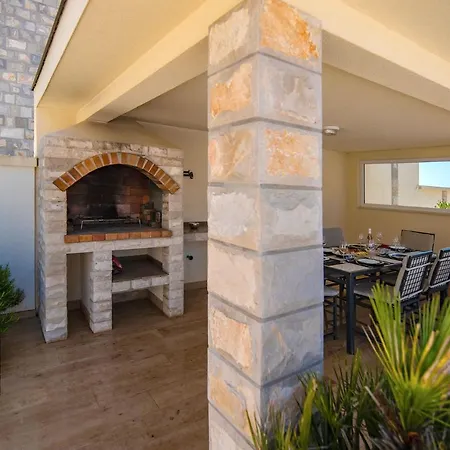 Villa Luxury Miriam With Private Pool And Jet Pool Near Dubrovnik